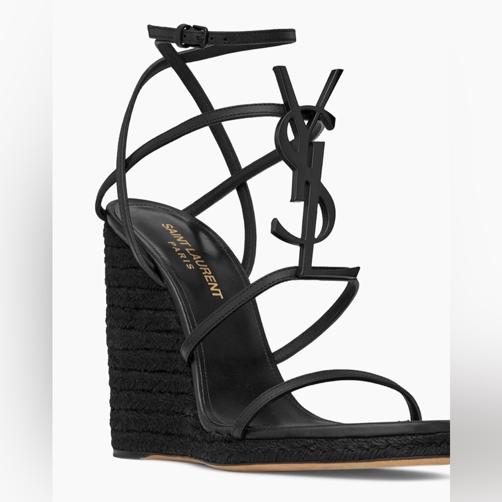 YSL Casandra Wedge - Never Worn!!